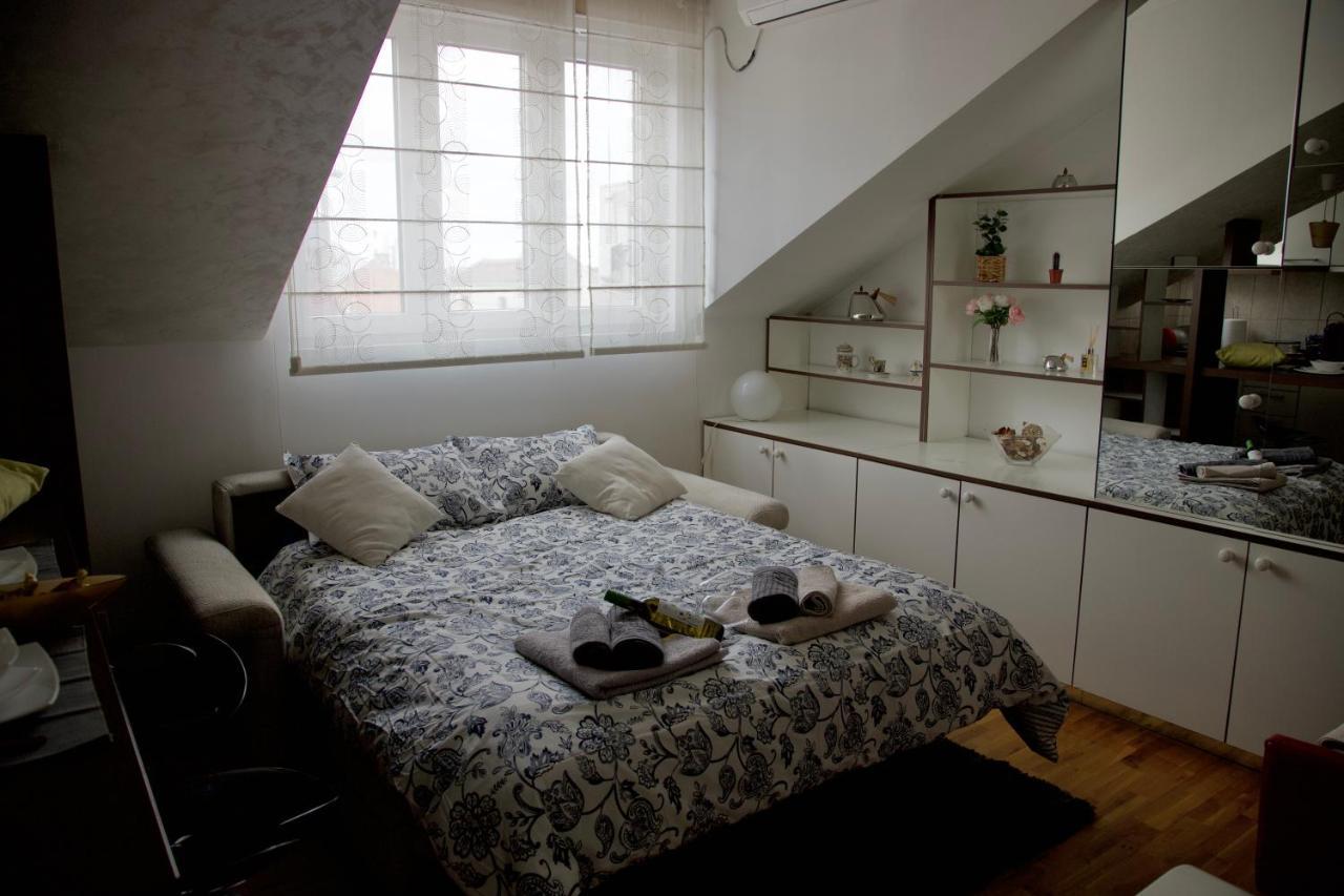 Triangle 1 Apartment *